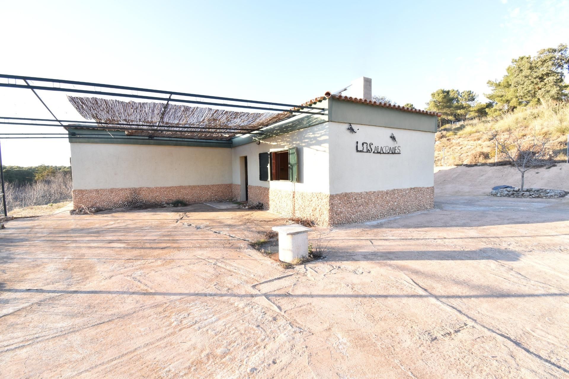 Vista exterior de Finca rústica en venda en Albuñuelas amb Jardí privat i Terrassa