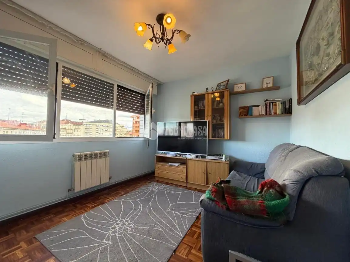 Sala de estar de Piso en venta en Castro-Urdiales