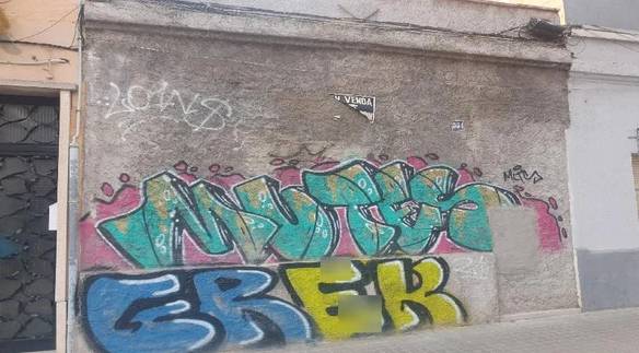 Terreno residencial en Venta en Avinguda de Barberà en Eixample