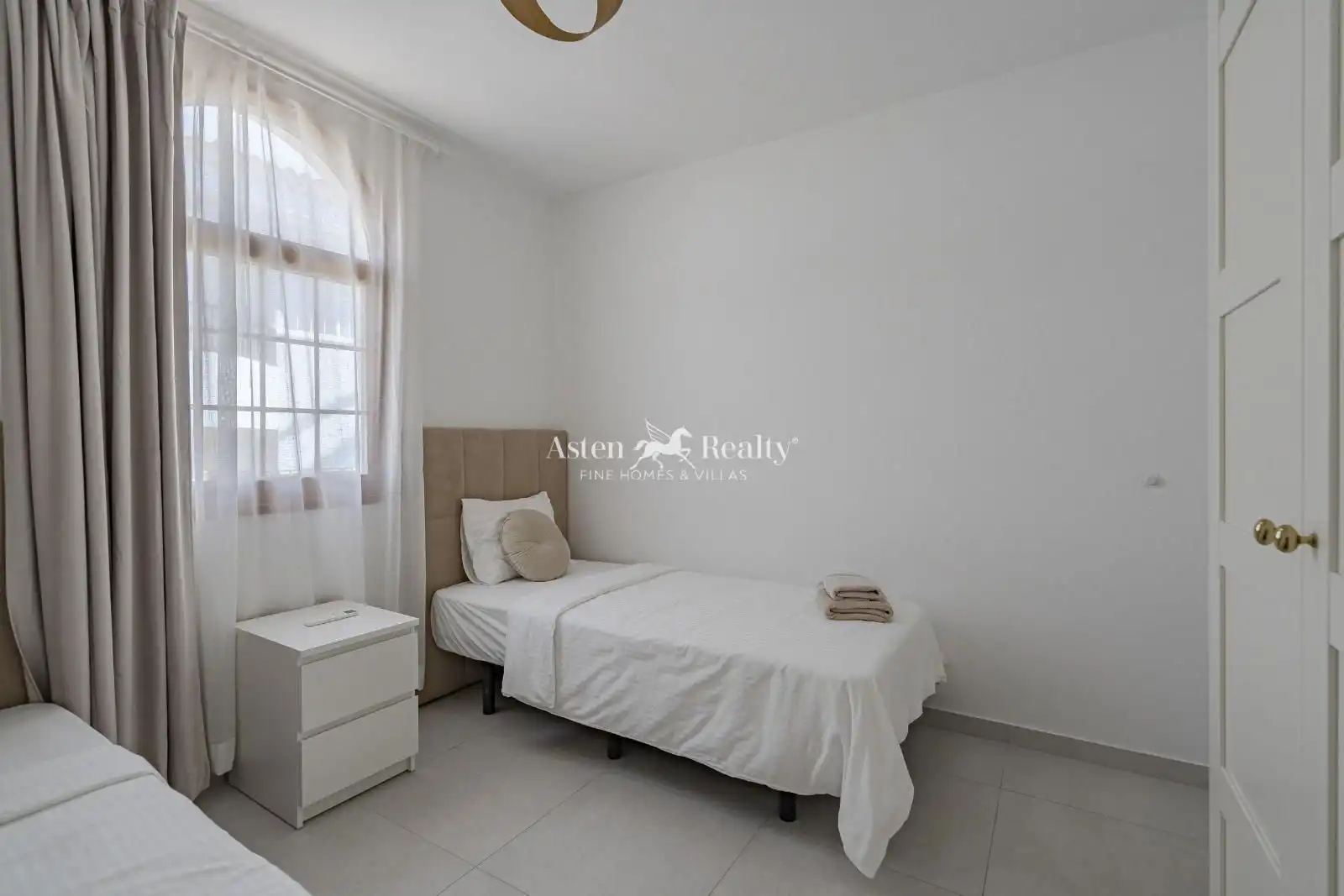 Apartament amb piscina en venda a Calaluña, imagen 12