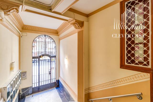 Piso en Venta en El Poble Sec - Parc de Montjuïc