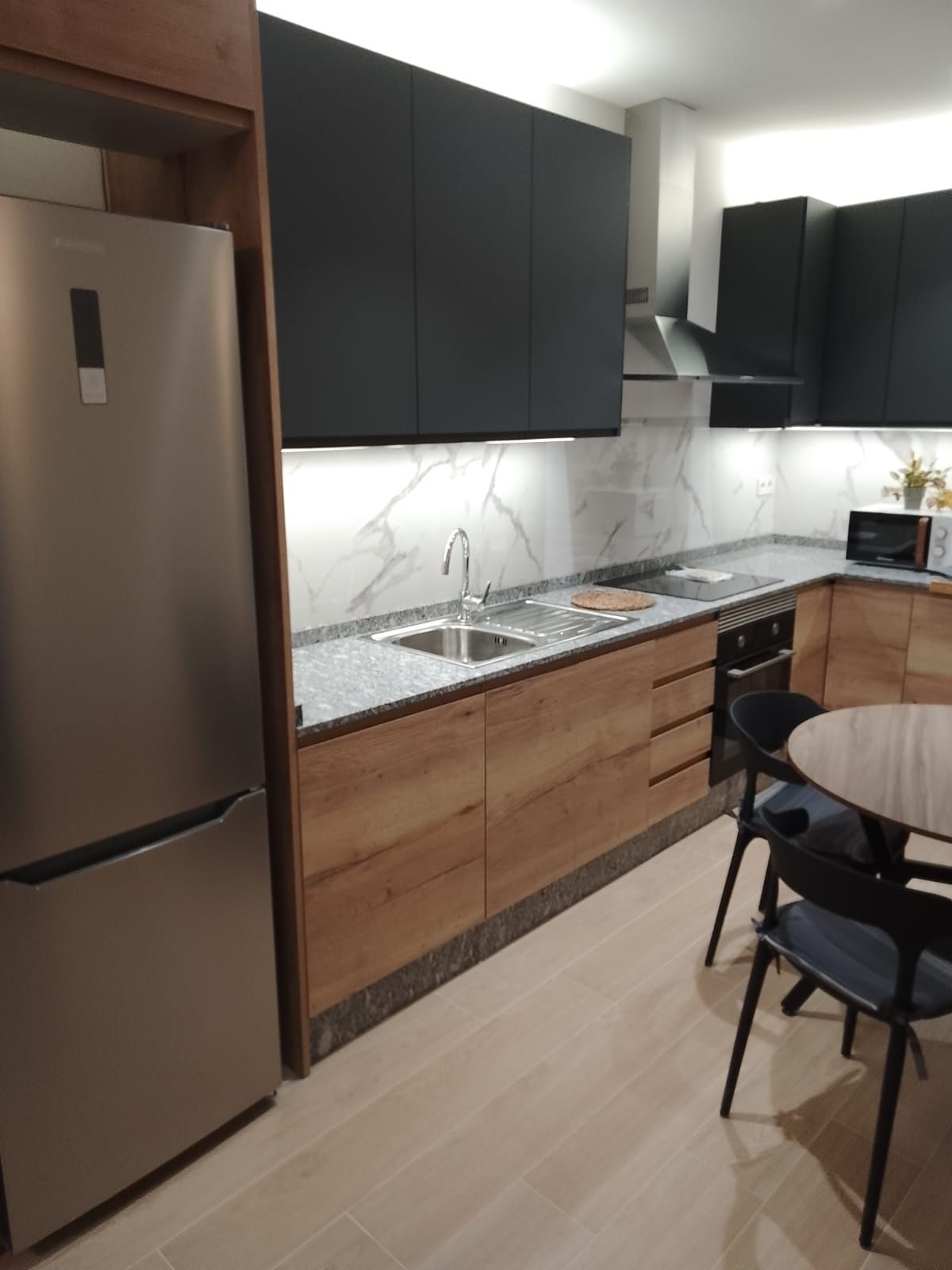 Cuina de Planta baixa de lloguer en Elche / Elx amb Aire condicionat i Moblat
