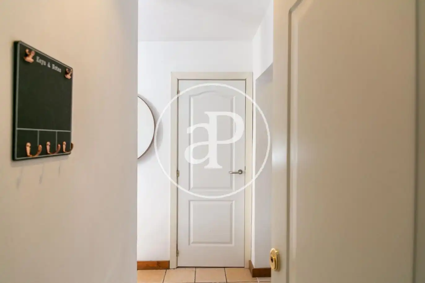 Flat for rent in Carrer de Sant Magí, Es Jonquet