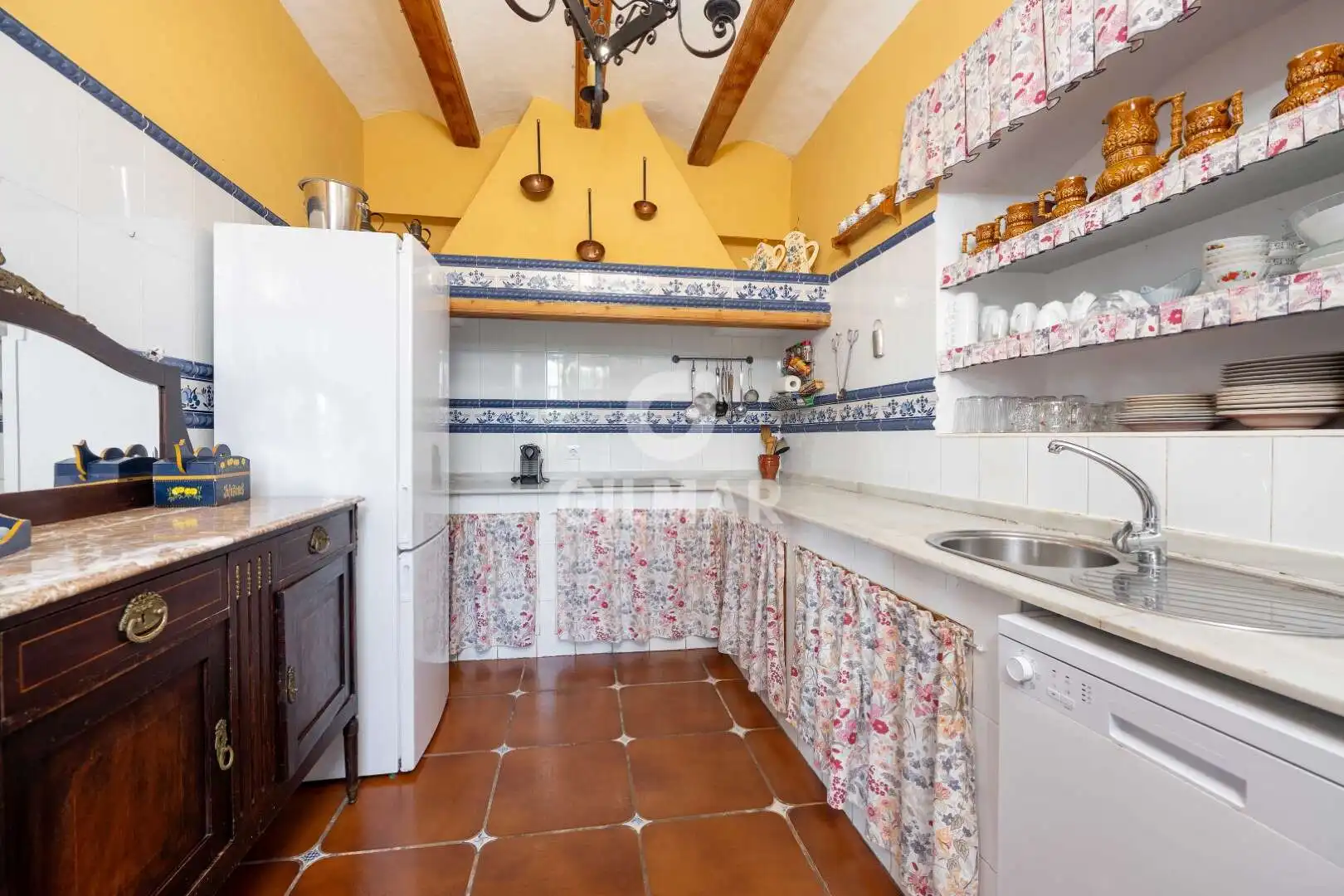 Kitchen of Houses for sale in Villamartín  with Heating, Private garden and Swimming Pool