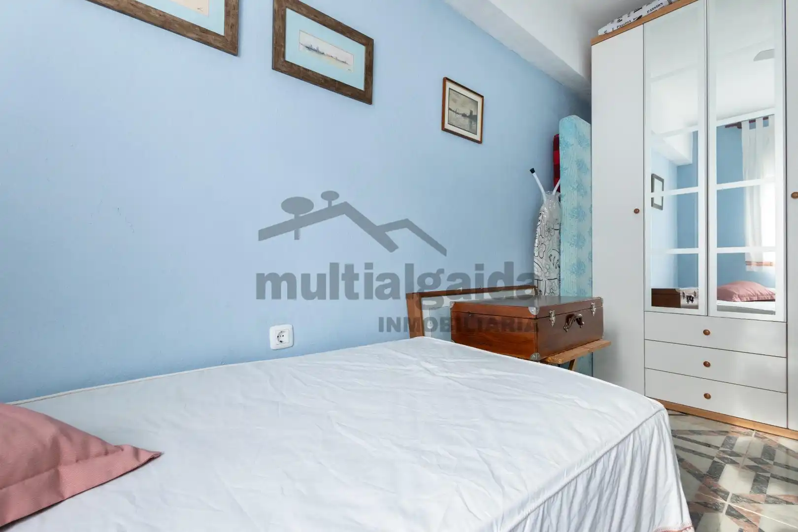 Piso en venta en Centro - Calzada - Cabo Noval