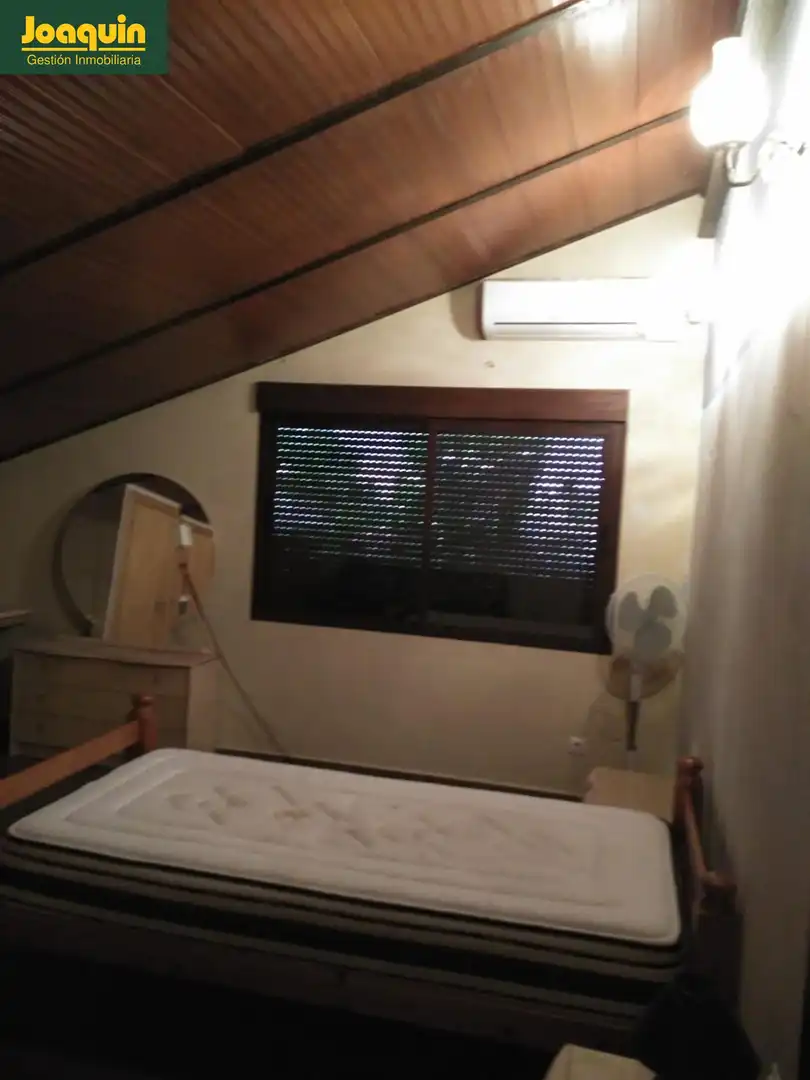 Bedroom of Houses for sale in Córdoba  with Private garden and Swimming Pool