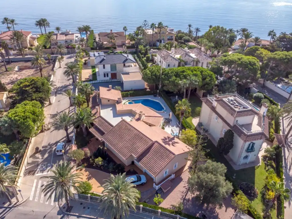 Casa con piscina en venta en Avenida Cabo El-Cabo Roig, imagen 4