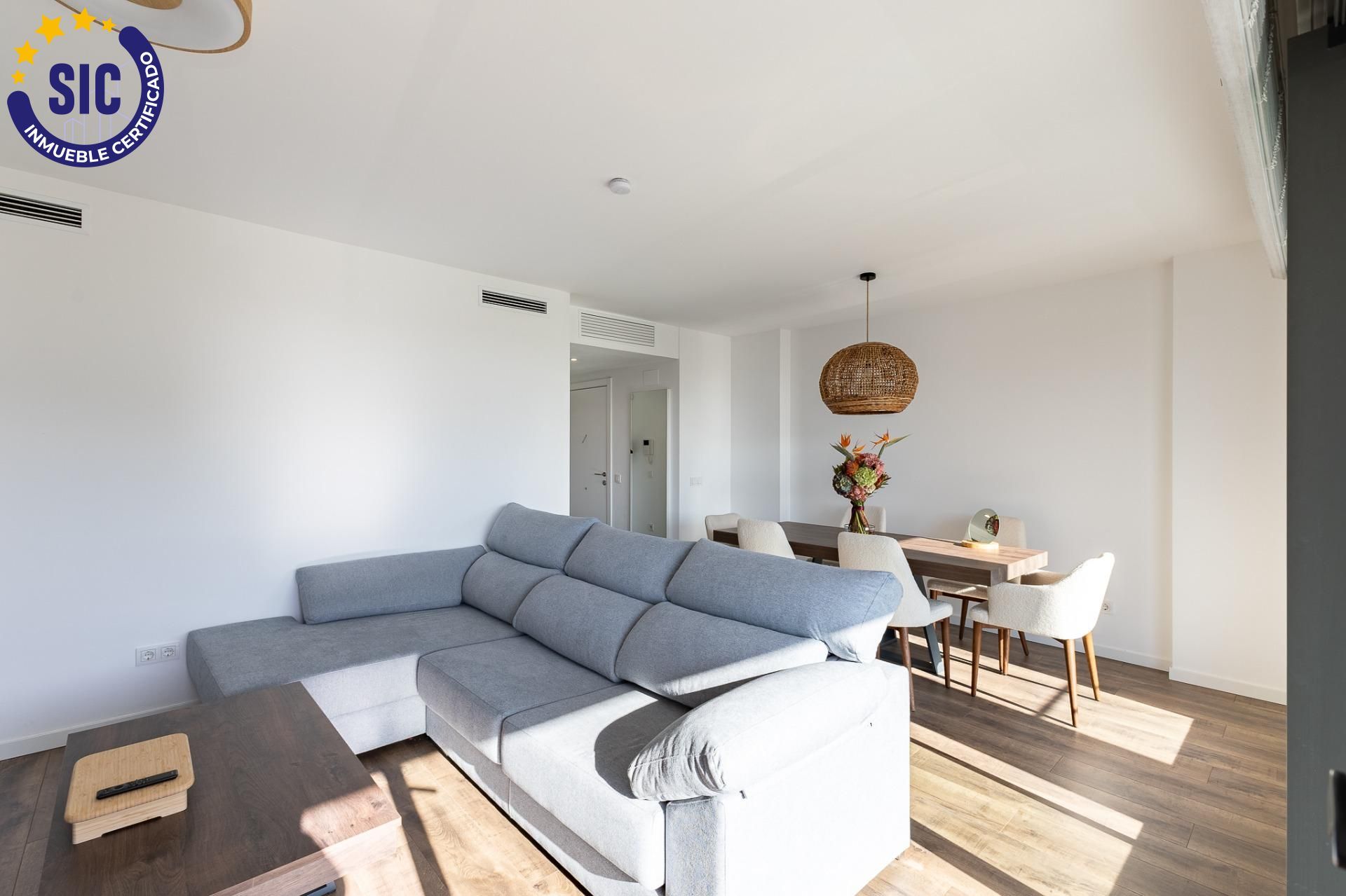 Pis en venda a Avenida Fernando Abril Martorell, Malilla