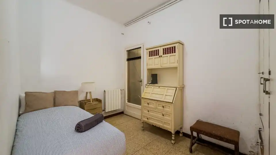 Flat with terrace to rent in Sant Martí, imagen 5