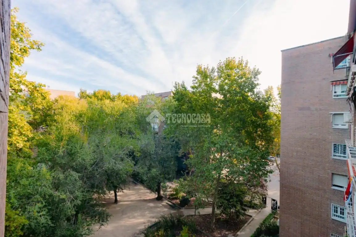 Terrassa de Pis en venda en Madrid amb Calefacció i Parquet