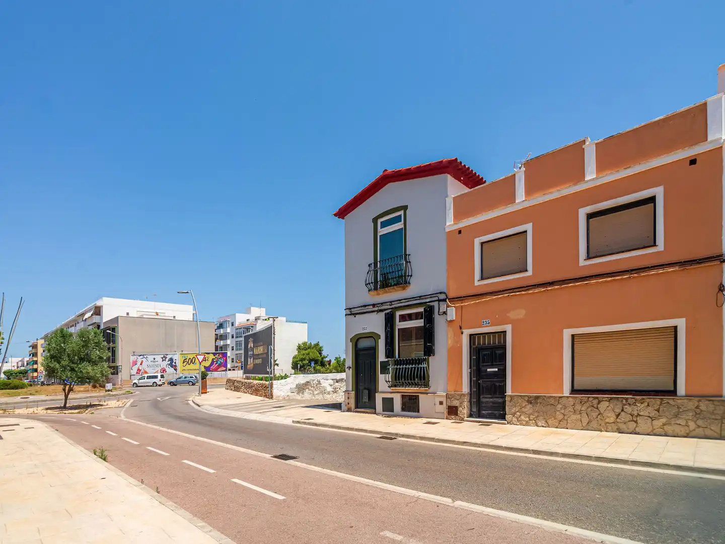 Vista exterior de Casa o xalet en venda en Maó - Mahón amb Jardí privat i Balcó