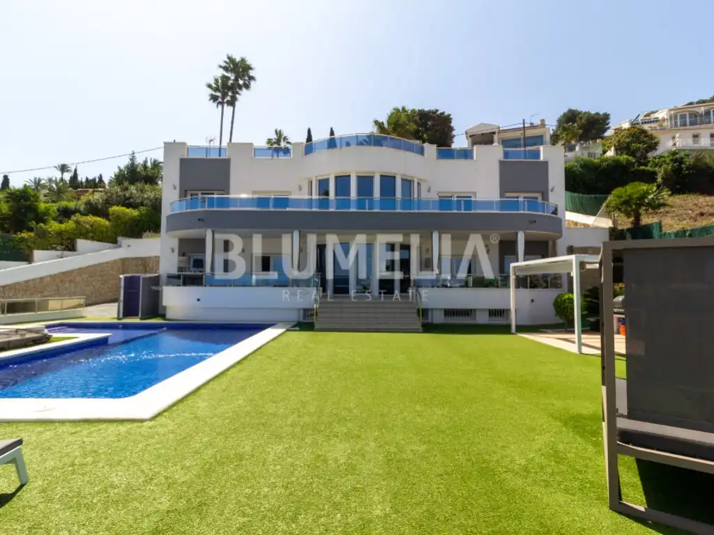 Vista exterior de Casa o xalet en venda en Jávea / Xàbia amb Aire condicionat, Calefacció i Jardí privat