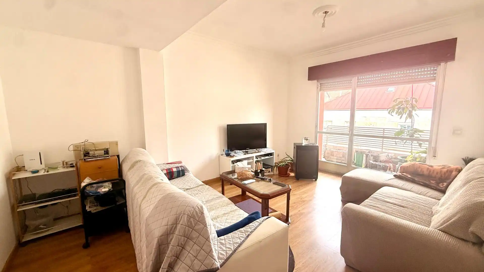 Living room of Flat for sale in Ourense Capital   with Furnished and Balcony