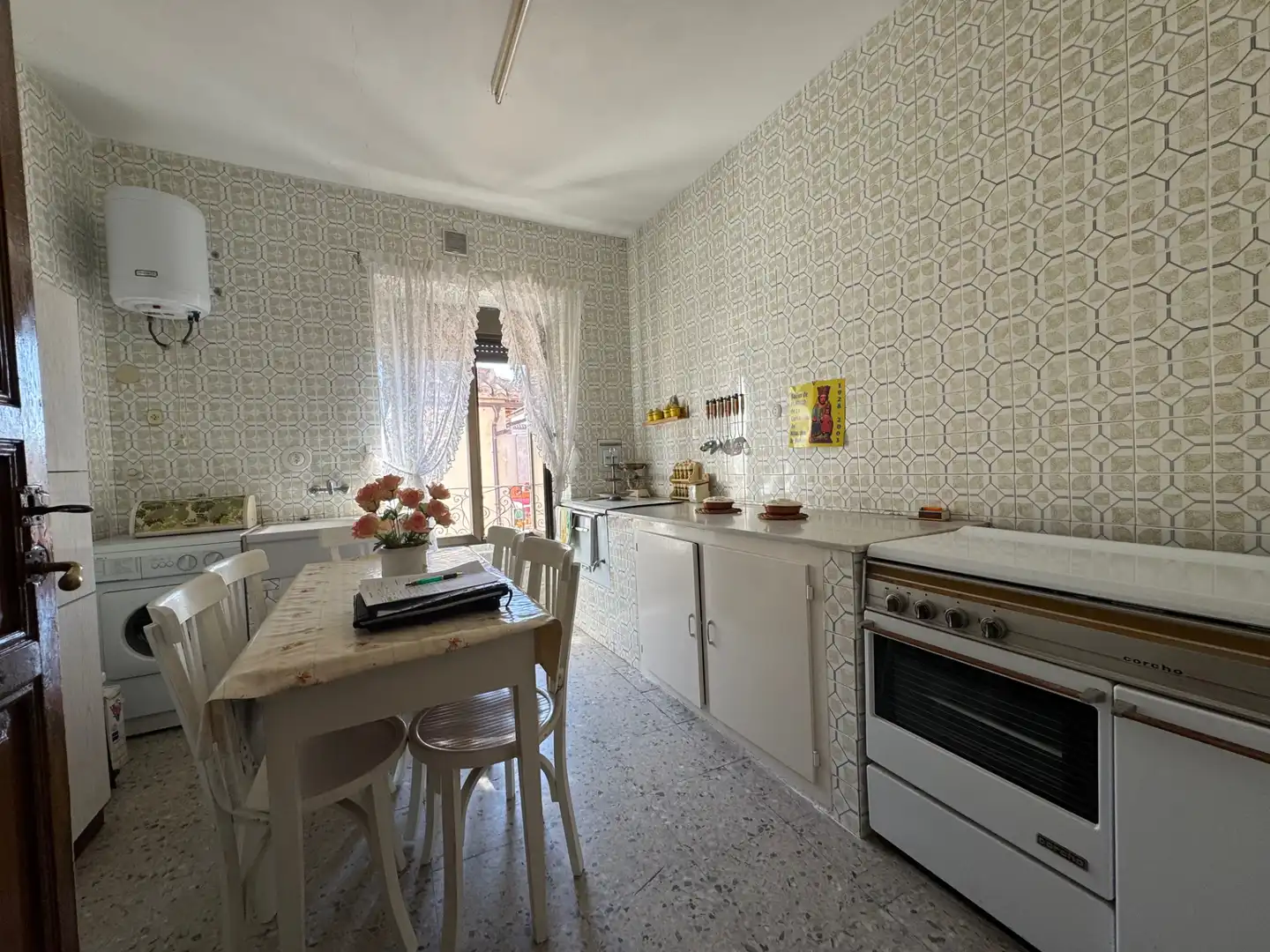 Cocina de Finca rústica en venta en Osorno la Mayor con Parquet, Trastero y Amueblado