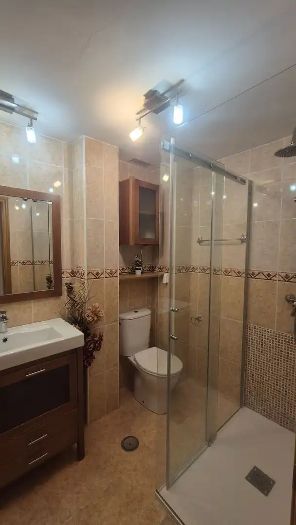 Bathroom of Flat for sale in Cistérniga  with Heating, Storage room and Furnished