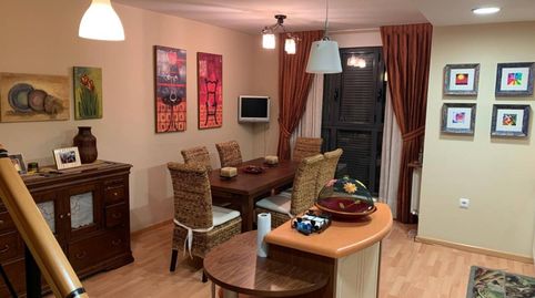 Foto 2 de Dúplex en venta en Puebla de Lillo, León