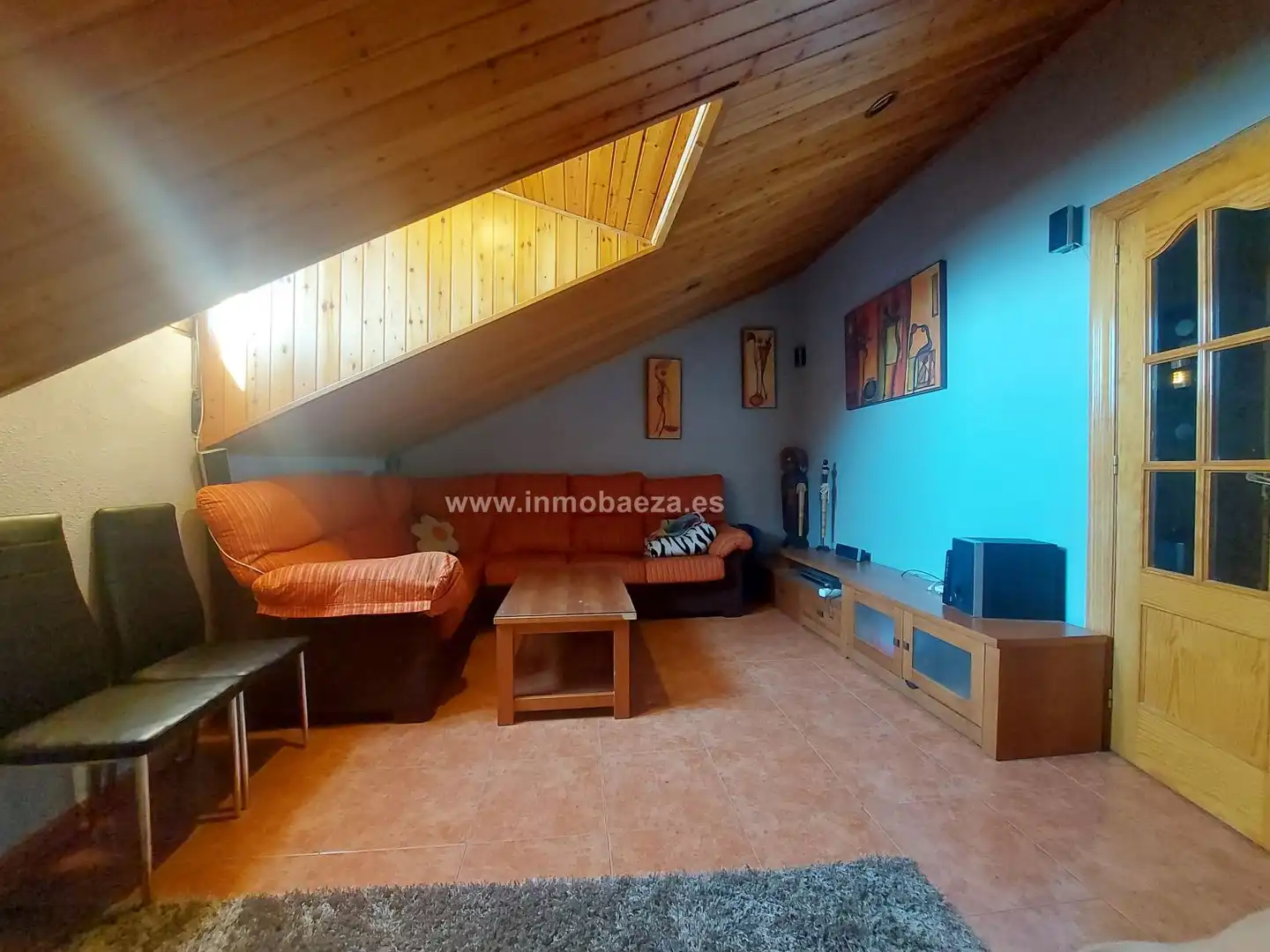 Sala de estar de Dúplex en venta en Baeza con Aire acondicionado, Calefacción y Terraza
