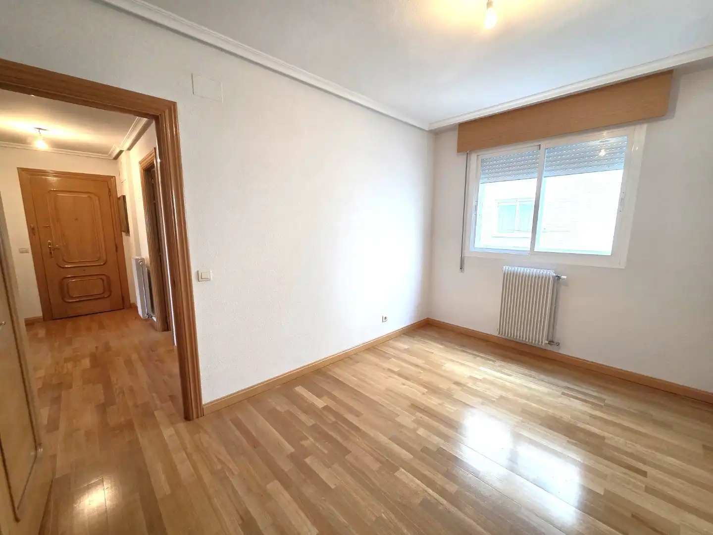 Dormitori de Pis en venda en Burgos amb Calefacció, Parquet i Traster