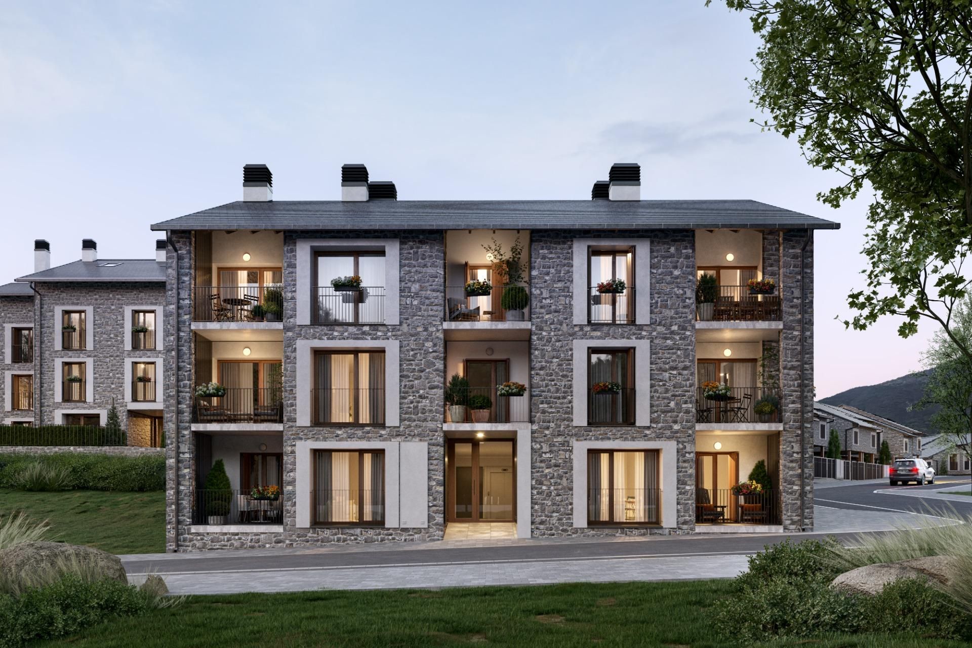 Vista exterior de Pis en venda en Biescas amb Calefacció, Terrassa i Traster