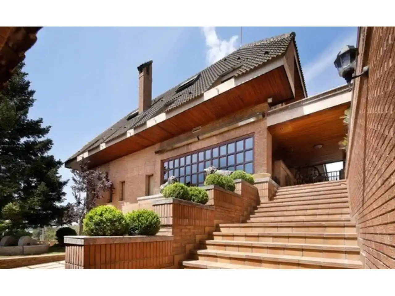 Chalet con piscina en venta en Barbastro, imagen 8