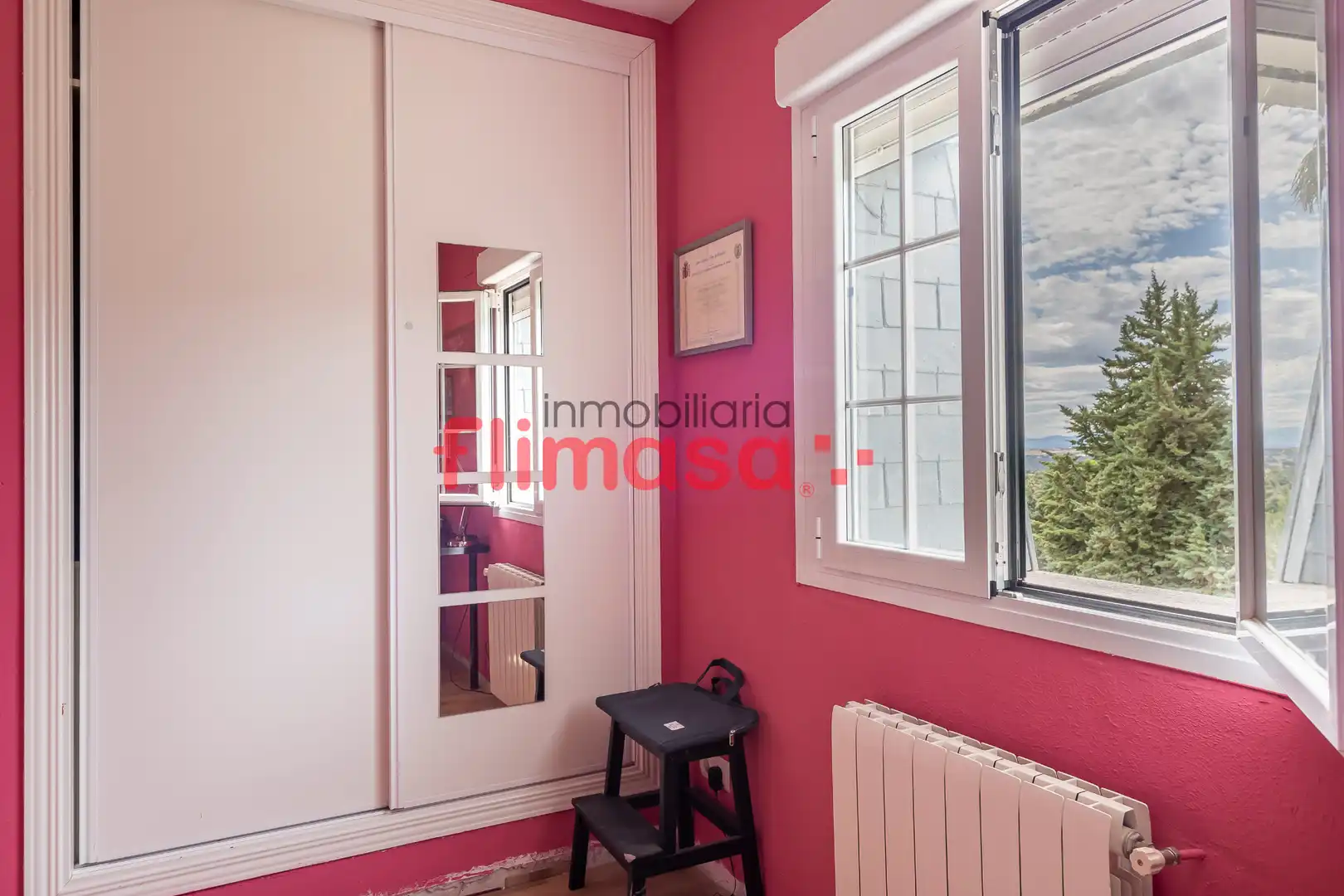 Habitación de Casa o chalet en venta en Villaviciosa de Odón con Aire acondicionado, Calefacción y Piscina
