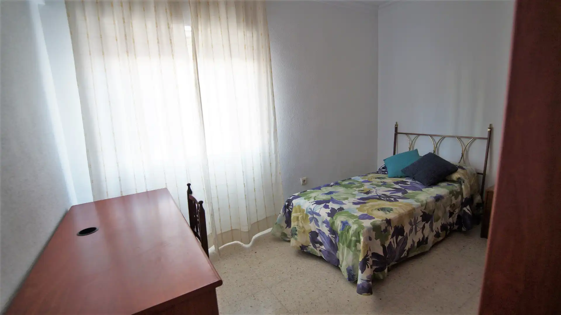 Habitación de Piso de alquiler en Badajoz con Amueblado, Horno y Lavadora