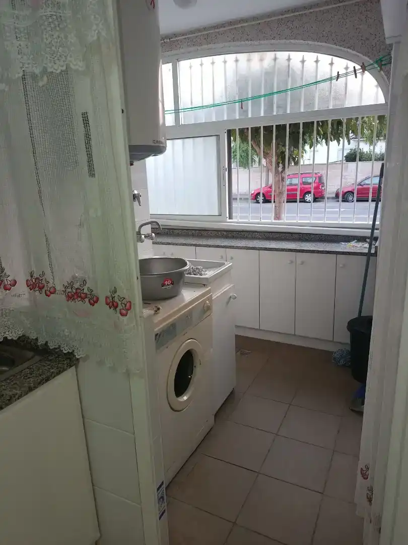 Cuina de Planta baixa de lloguer en Pilar de la Horadada amb Moblat, Rentadora i Microones