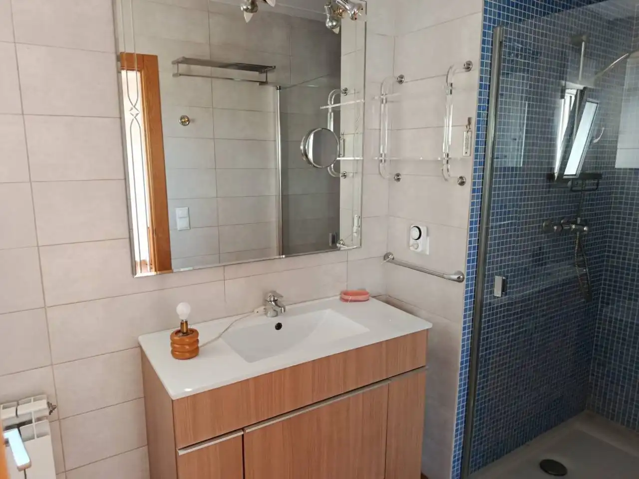 Bany de Casa o xalet en venda en Vinaròs amb Aire condicionat, Calefacció i Jardí privat