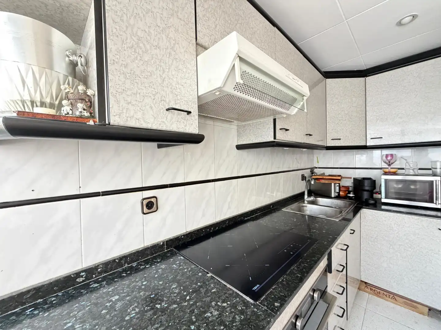 Küche von Wohnung zum Verkauf in Viladecans