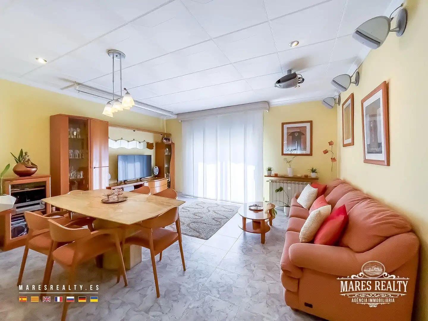 Sala d'estar de Casa adosada en venda en Lloret de Mar amb Aire condicionat, Calefacció i Traster