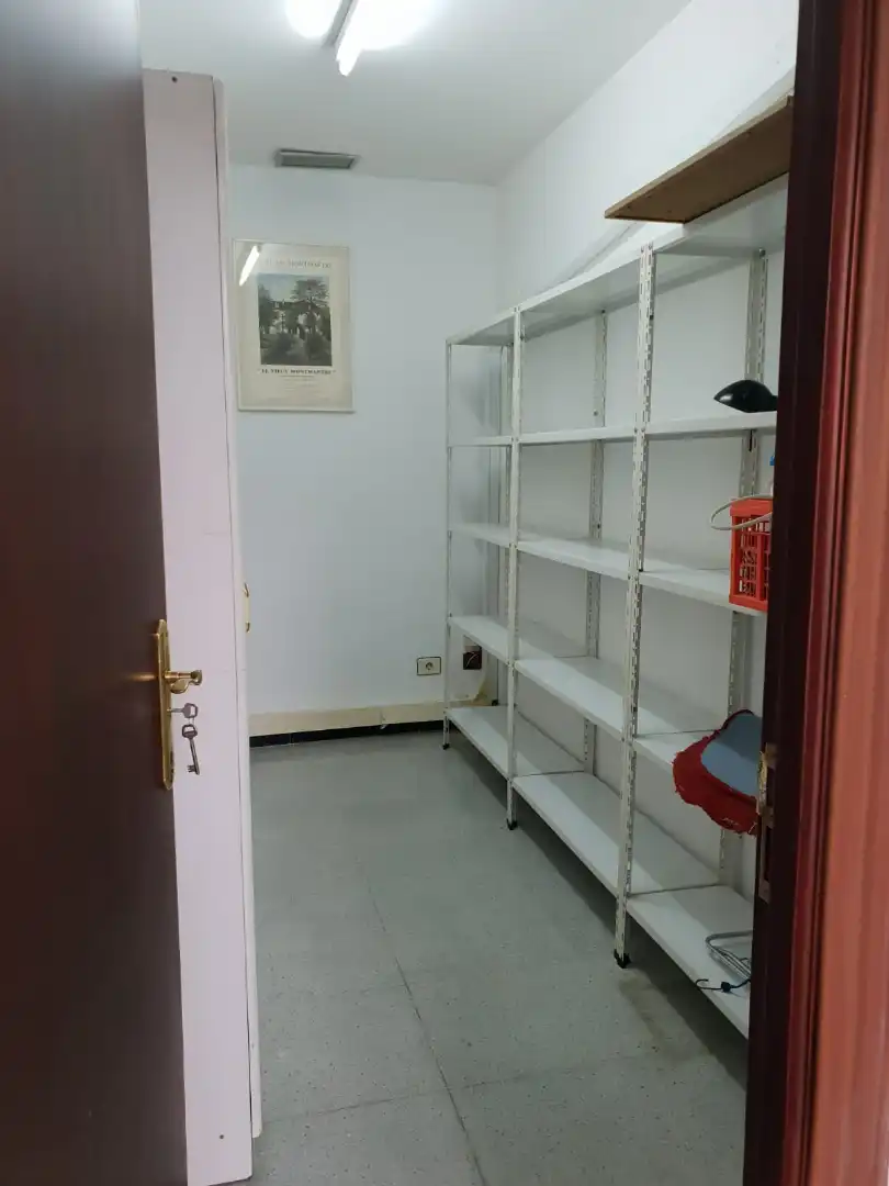 Oficina en venta en Las Palmas de Gran Canaria con Amueblado