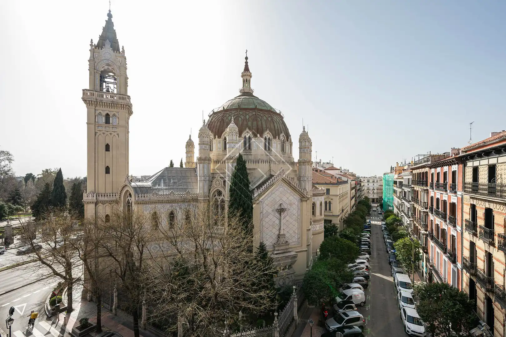 Vista exterior de Pis en venda en Madrid amb Aire condicionat, Calefacció i Balcó