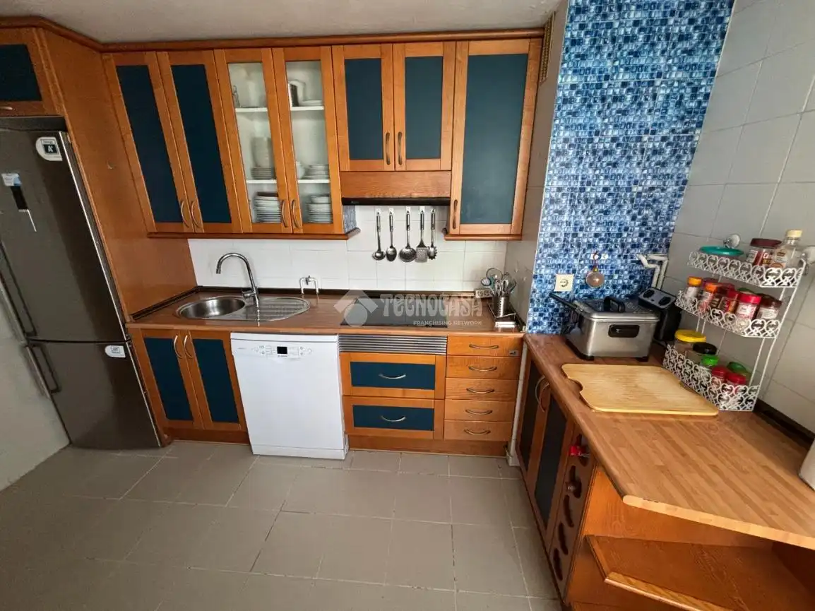 Cocina de Piso en venta en Alcalá de Henares con Aire acondicionado y Calefacción
