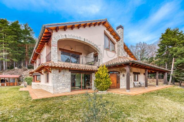 Casa-chalet en Venta en C-462, 2 en Guixers