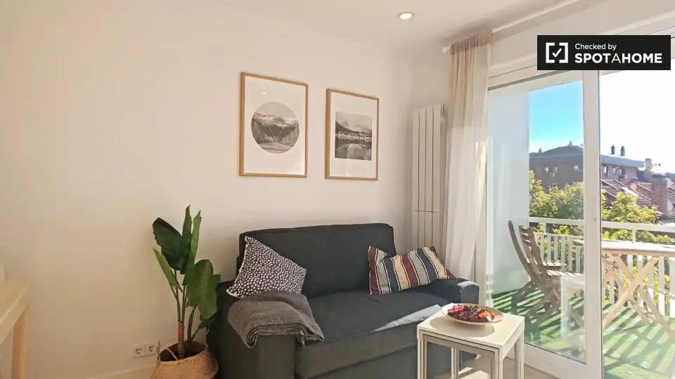 Room in Colina