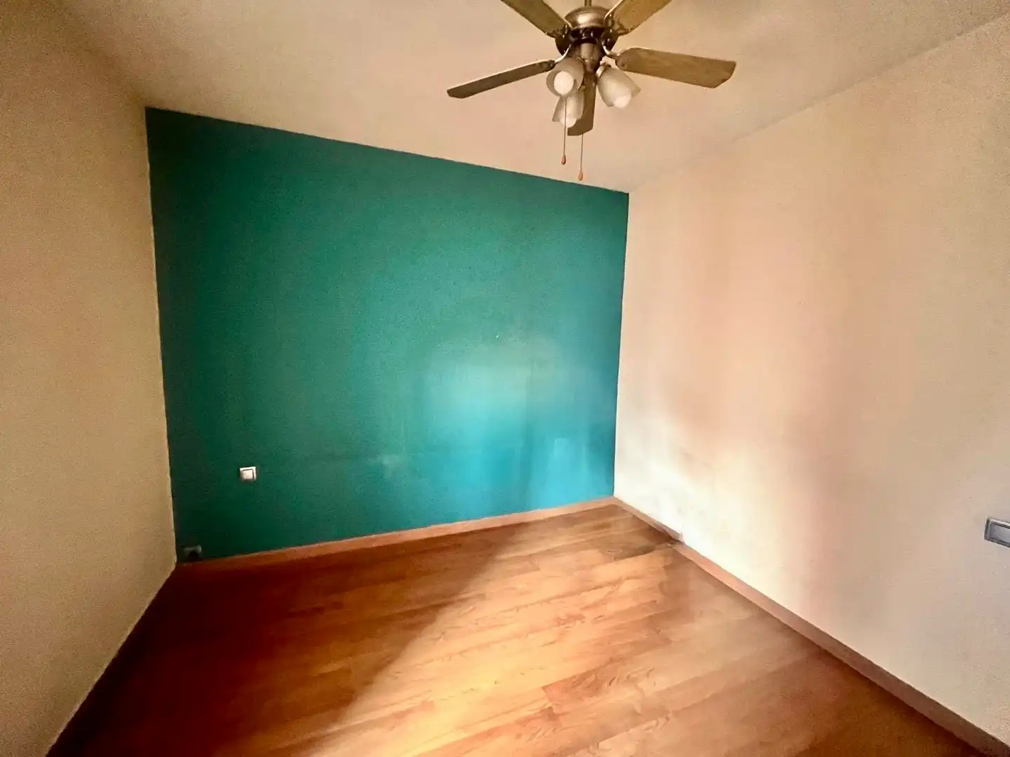 Habitación de Piso en venta en Barcelona con Aire acondicionado, Calefacción y Parquet