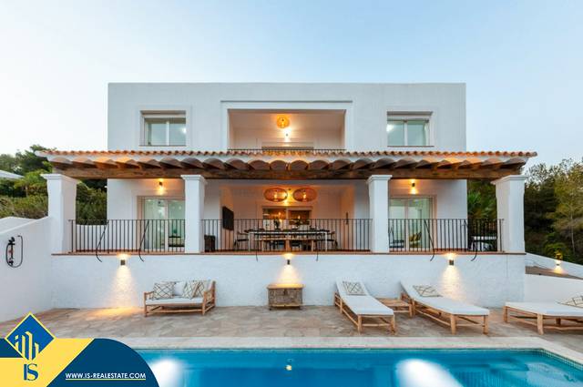 Casa-chalet en Venta en Cap Martinet