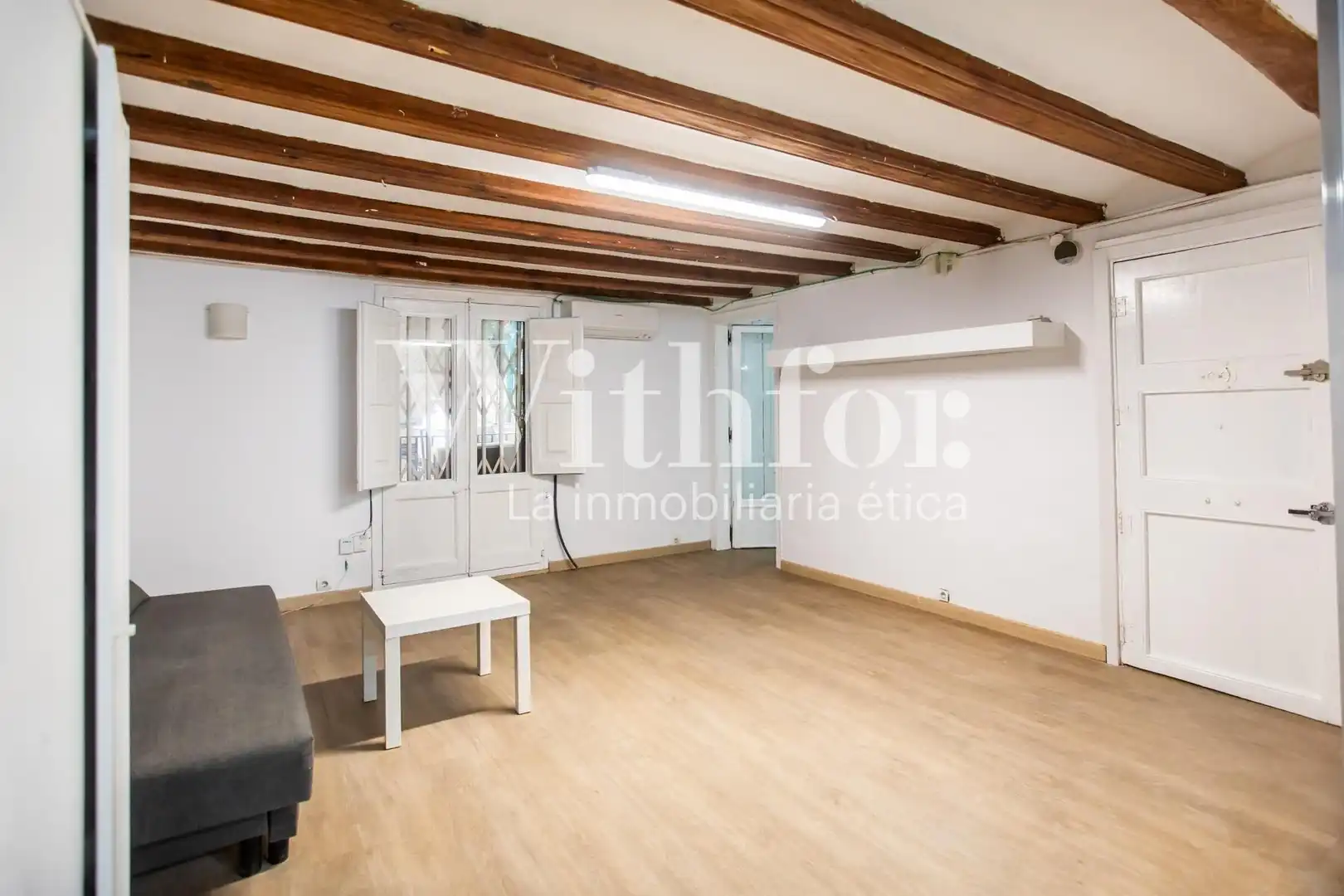 Planta baja en venta en Barcelona con Aire acondicionado, Parquet y Balcón