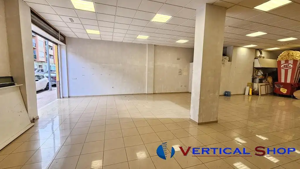 Business premises for sale in Caudete, imagen 2