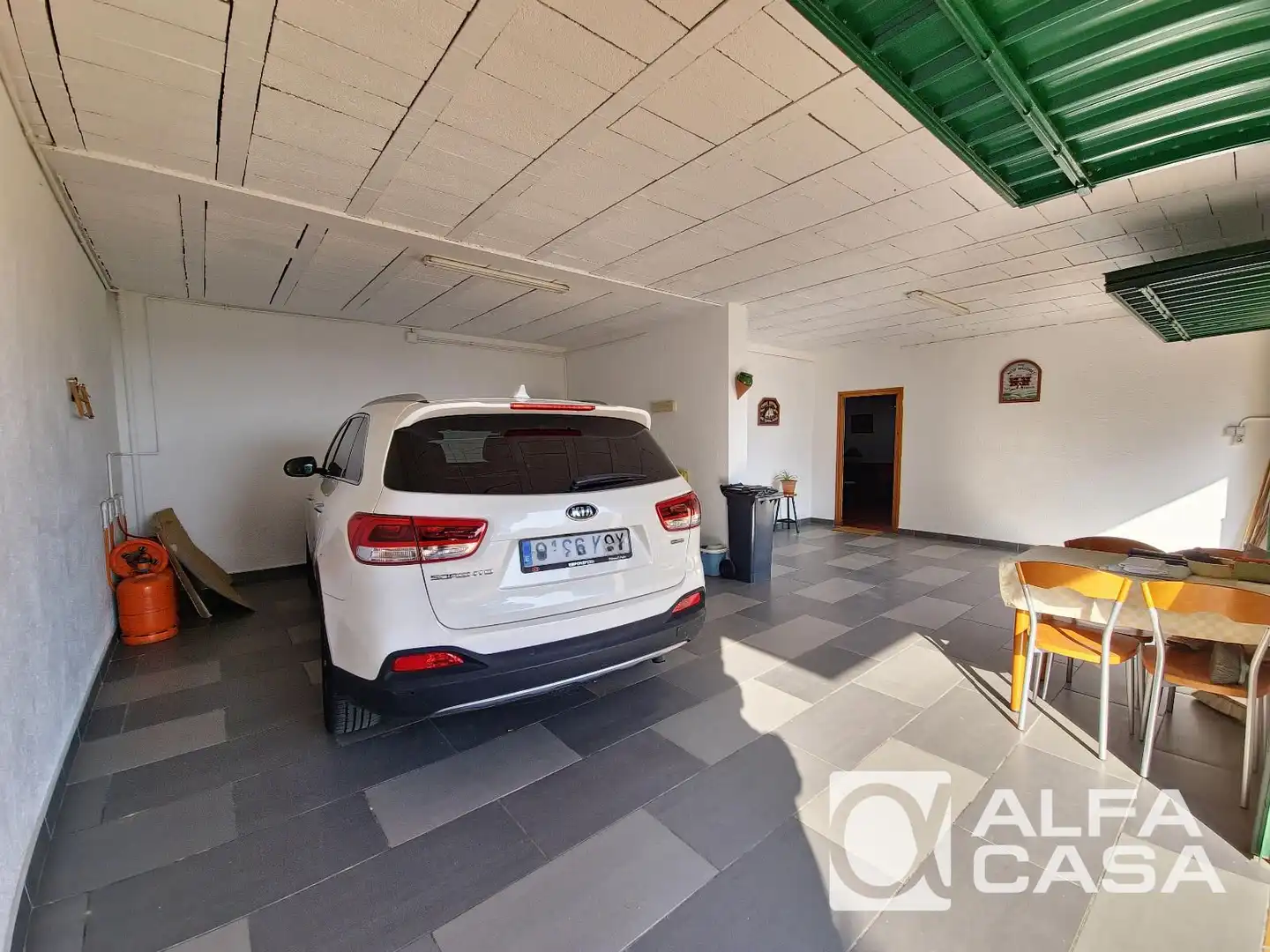 Parking of Houses for sale in Lloret de Mar  with Air Conditioner, Heating and Parquet flooring