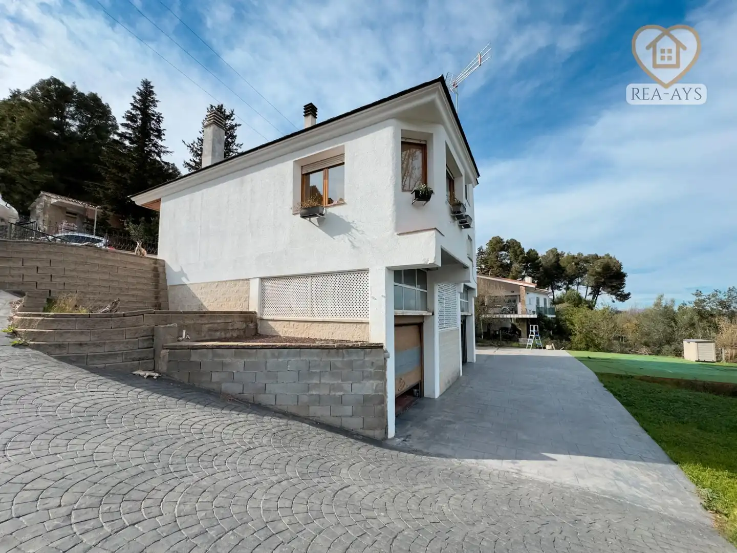 Vista exterior de Casa o chalet en venta en Vallirana con Calefacción, Jardín privado y Terraza