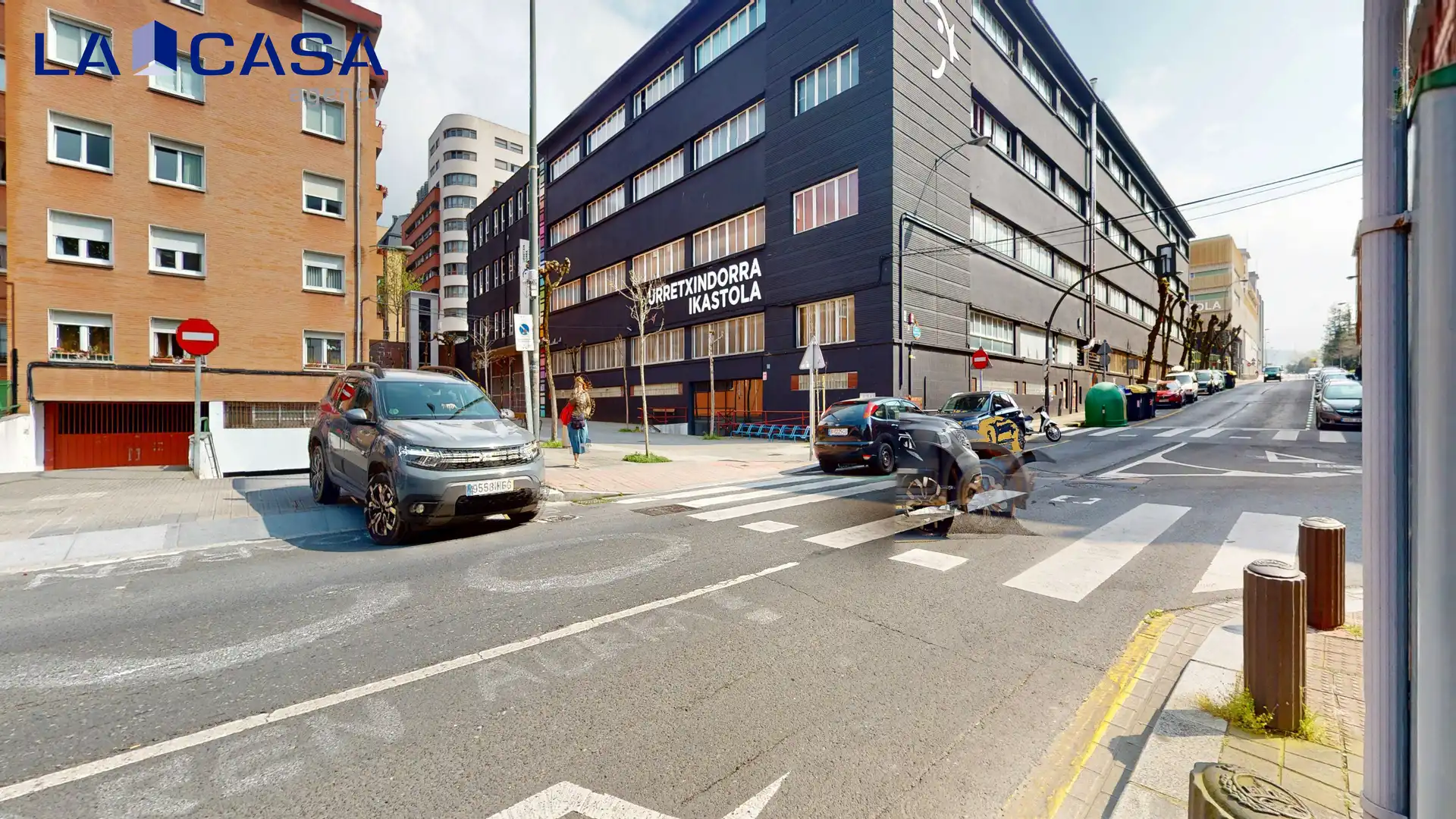 Vista exterior de Pis en venda en Bilbao  amb Calefacció i Balcó