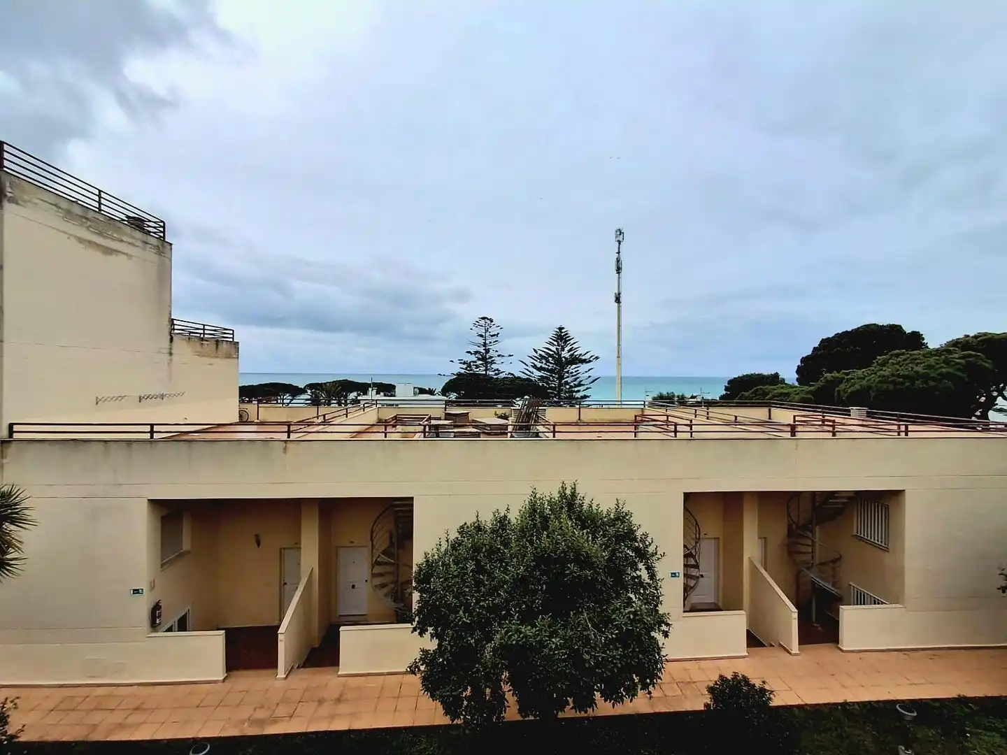 Exterior view of Detached homes for sale in Barbate  with Air Conditioner, Heating and Terrace