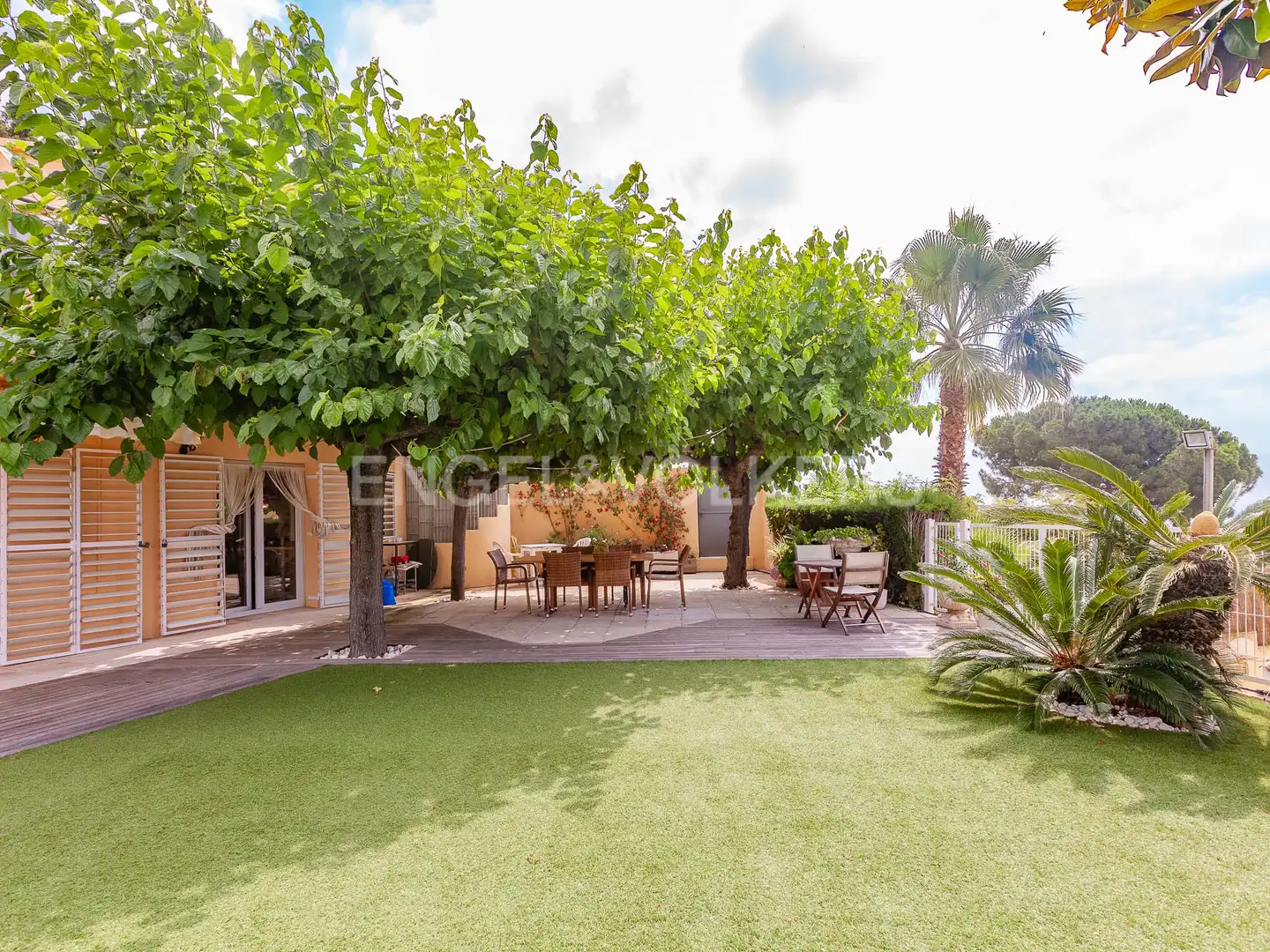 Jardín de Casa o chalet en venta en Mataró con Aire acondicionado, Calefacción y Jardín privado