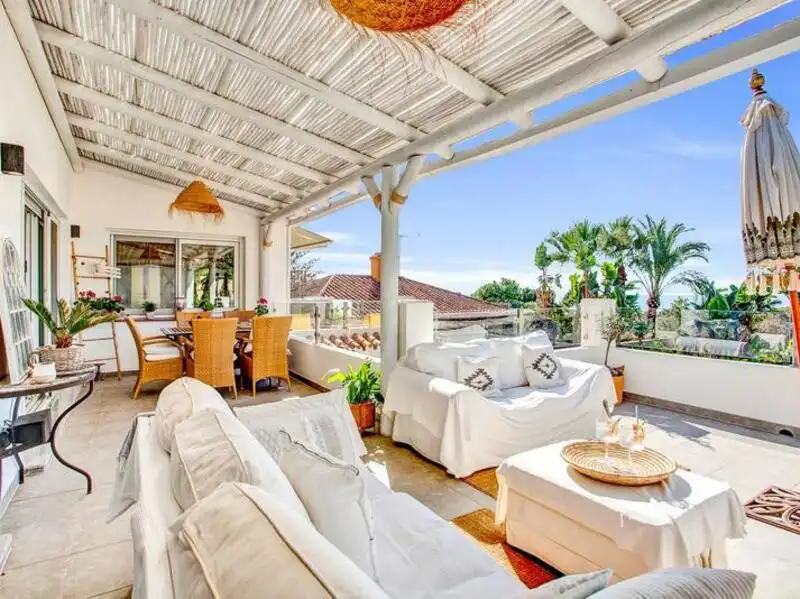 Terrassa de Casa o xalet de lloguer en Marbella amb Aire condicionat, Jardí privat i Terrassa