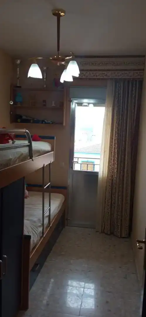 Habitación de Casa adosada en venta en Luciana con Aire acondicionado, Trastero y Amueblado