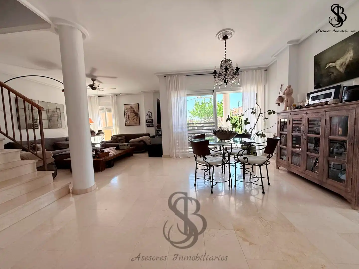 Comedor de Casa adosada en venta en Mutxamel con Aire acondicionado, Calefacción y Jardín privado