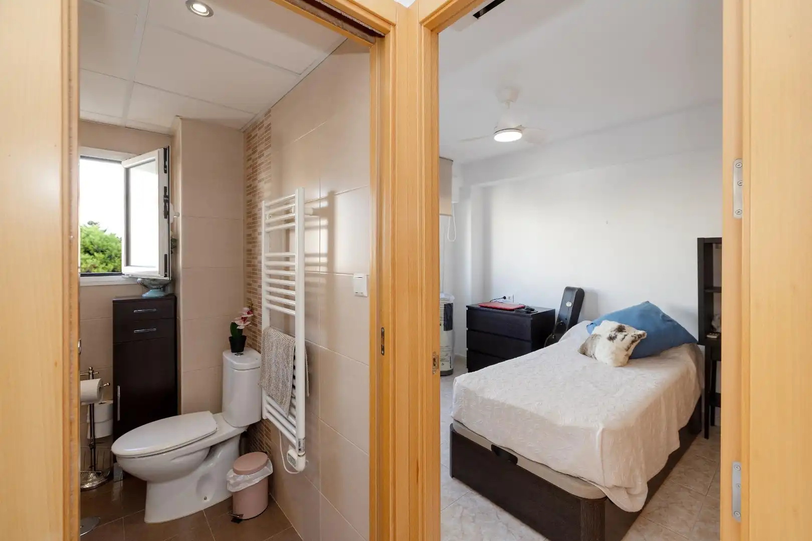 Habitación de Piso en venta en Los Boliches 