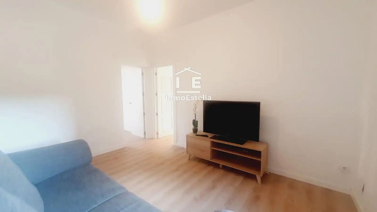Sala d'estar de Pis en venda en Estella / Lizarra amb Calefacció i Terrassa