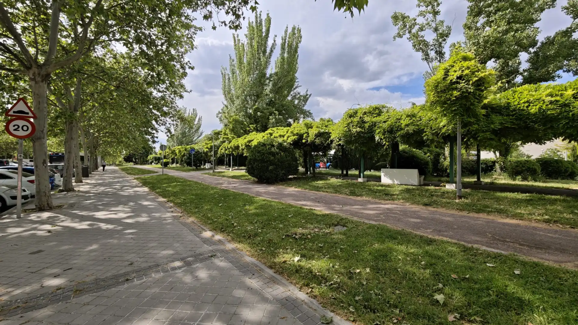 Vista exterior de Pis en venda en Madrid amb Aire condicionat, Calefacció i Traster